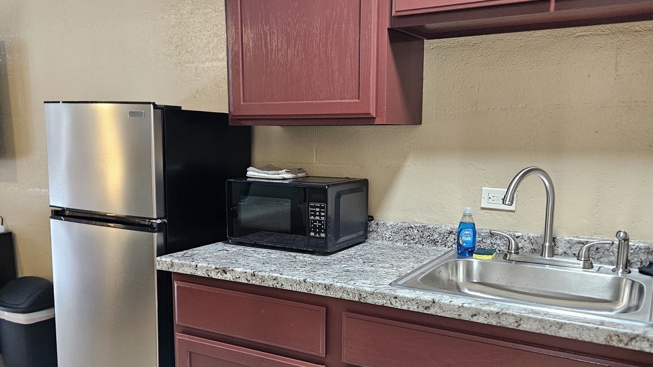 Photo of Kitchen in Keaukaha