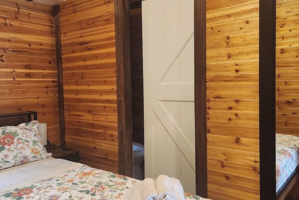 Photo of Bedroom in Mountain View