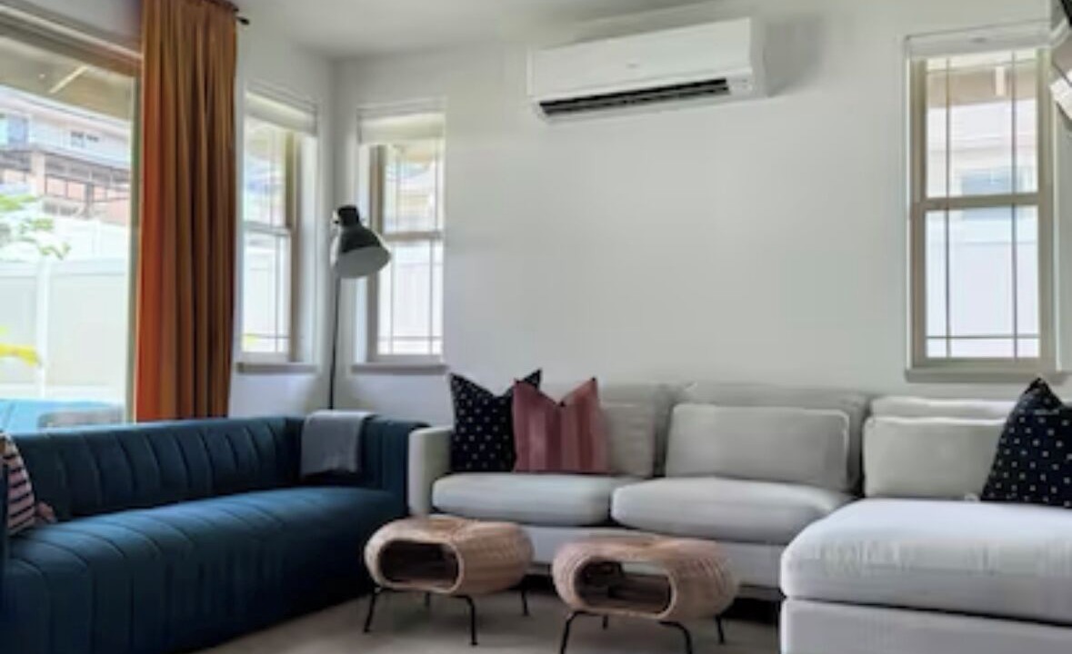 Photo of Livingroom in Makaha Valley