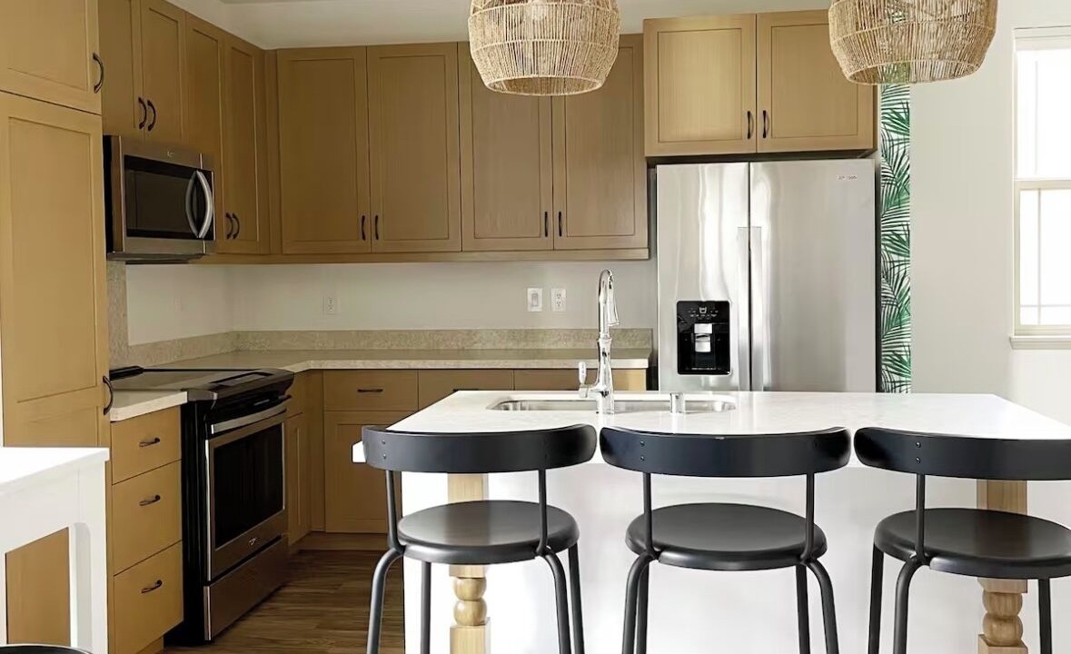 Photo of Kitchen in Makaha Valley