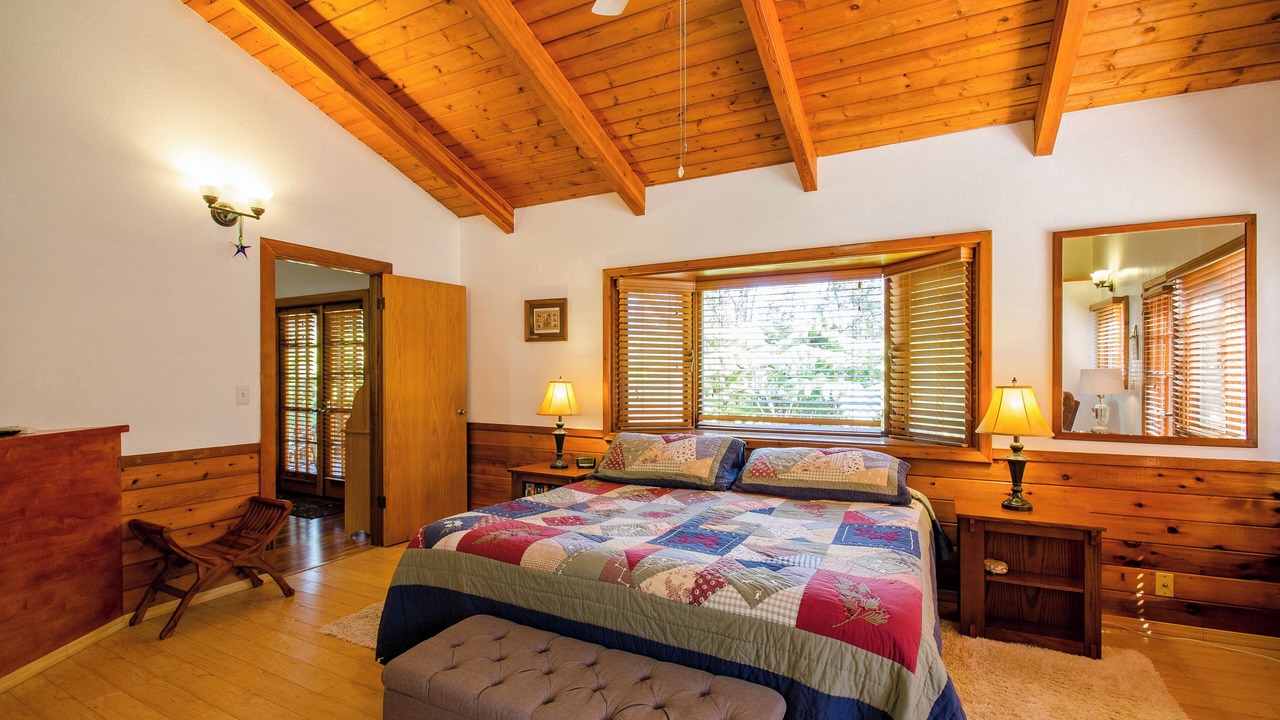 Photo of Bedroom in Volcano