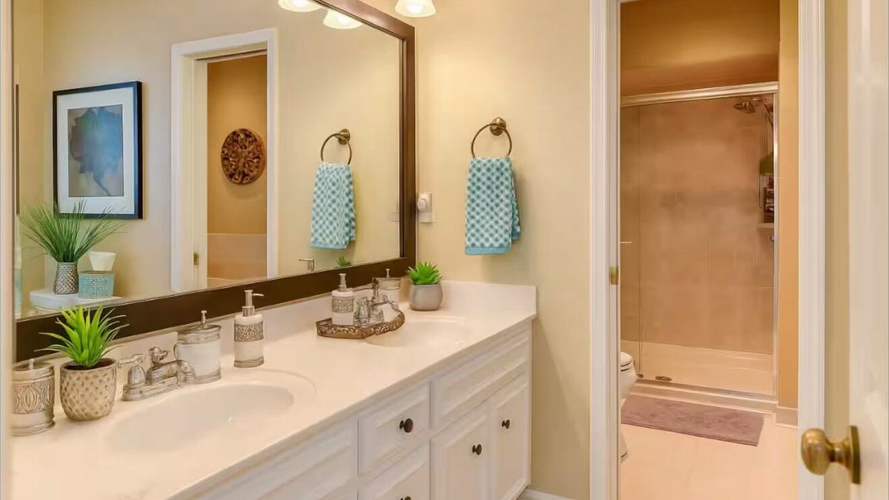 Photo of Bathroom in Marina del Rey