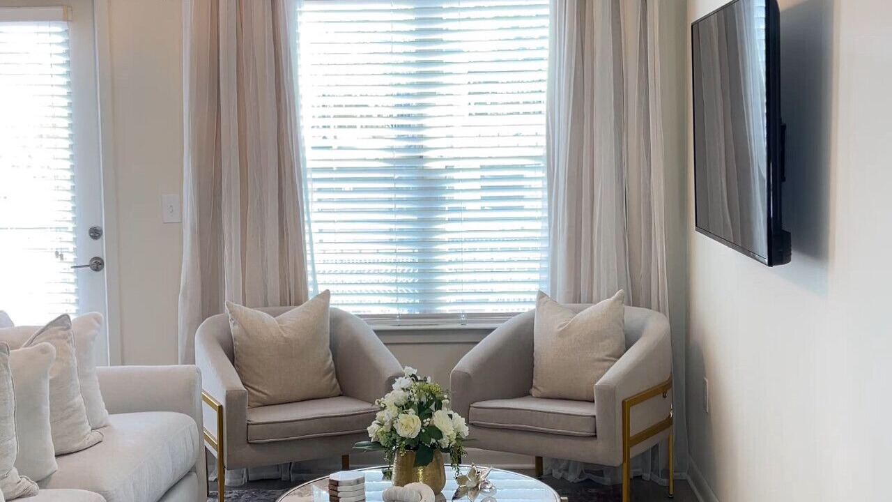 Photo of Livingroom in Inman Park
