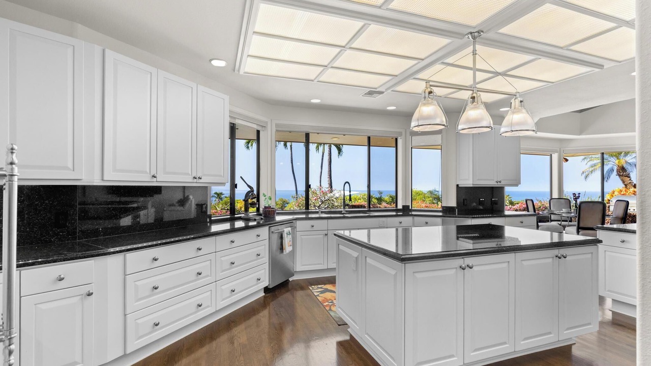 Photo of Kitchen in Kamuela