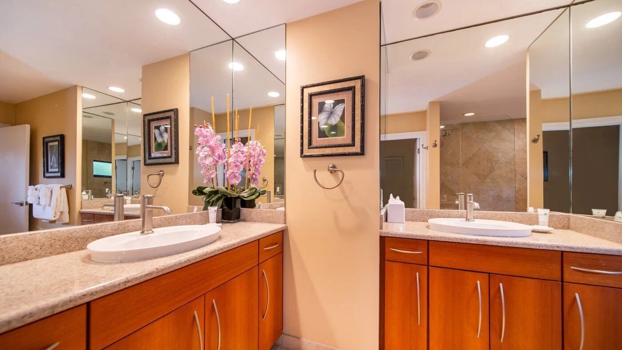 Photo of Bathroom in Kapalua