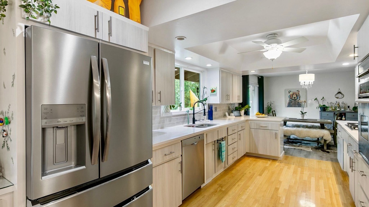 Photo of Kitchen in Round Hill Village
