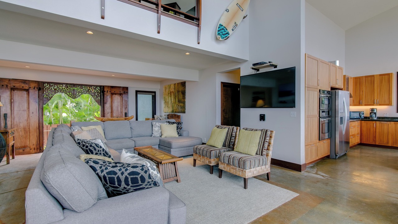 Photo of Livingroom in Pupukea