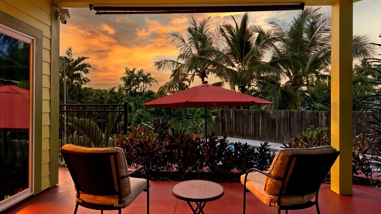Photo of Patio Balcony in Kahaluu Bay