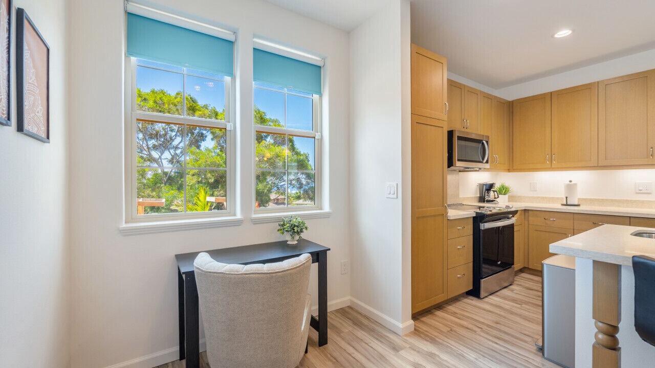 Photo of Kitchen in Makaha Valley