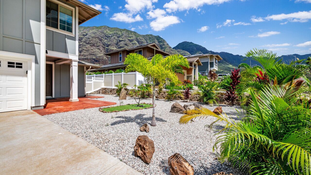 Photo of Outdoor in Makaha Valley