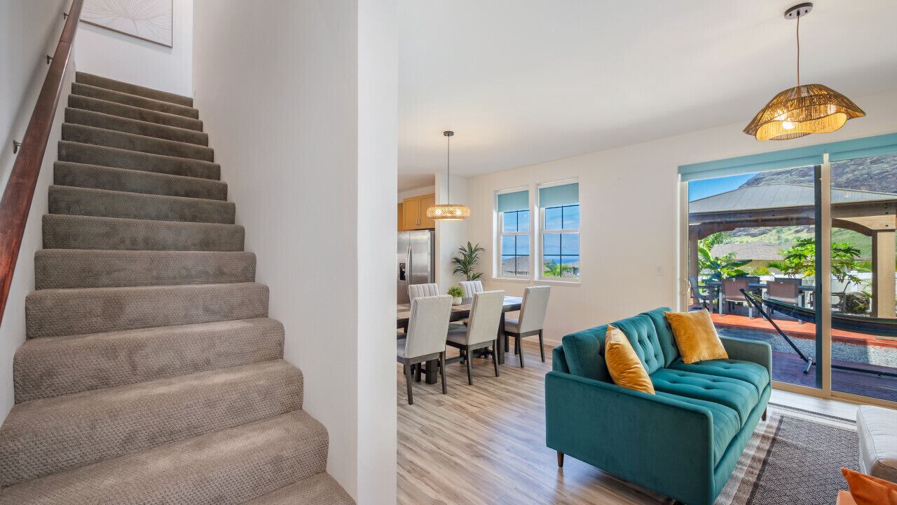 Photo of Livingroom in Makaha Valley