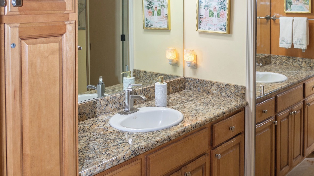 Photo of Bathroom in Princeville