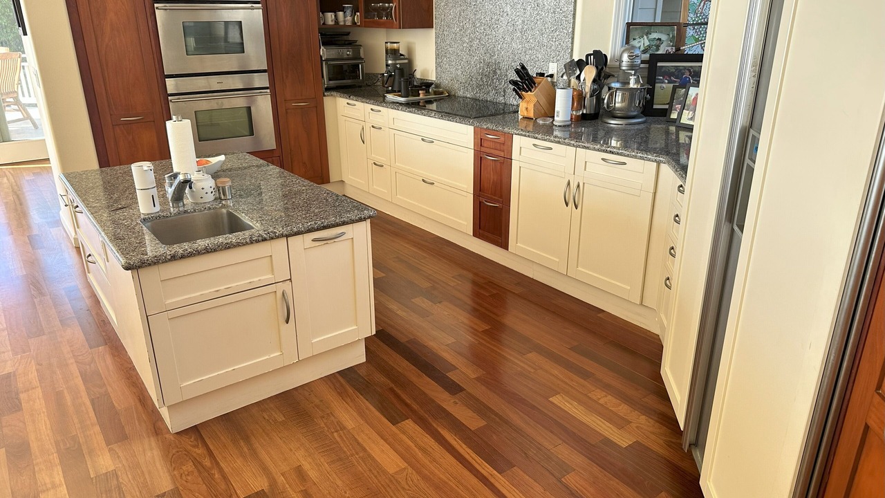 Photo of Kitchen in Waialae Iki Ridge