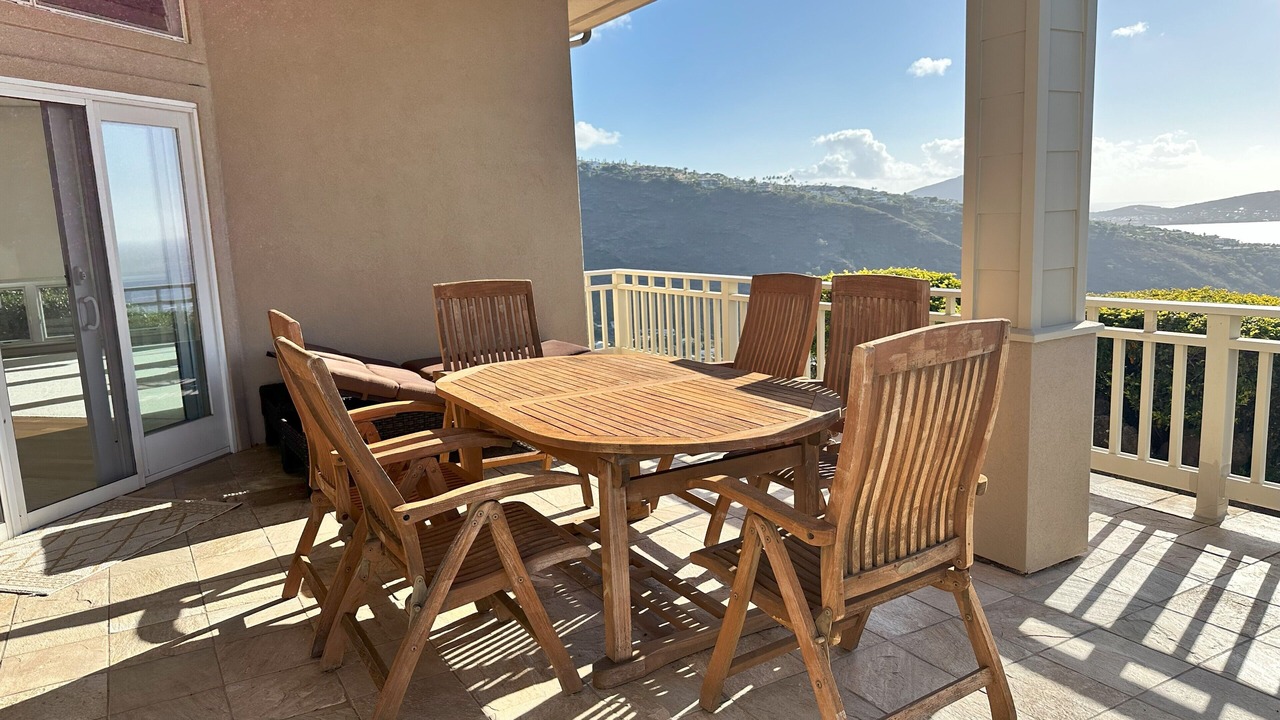 Photo of Outdoor in Waialae Iki Ridge