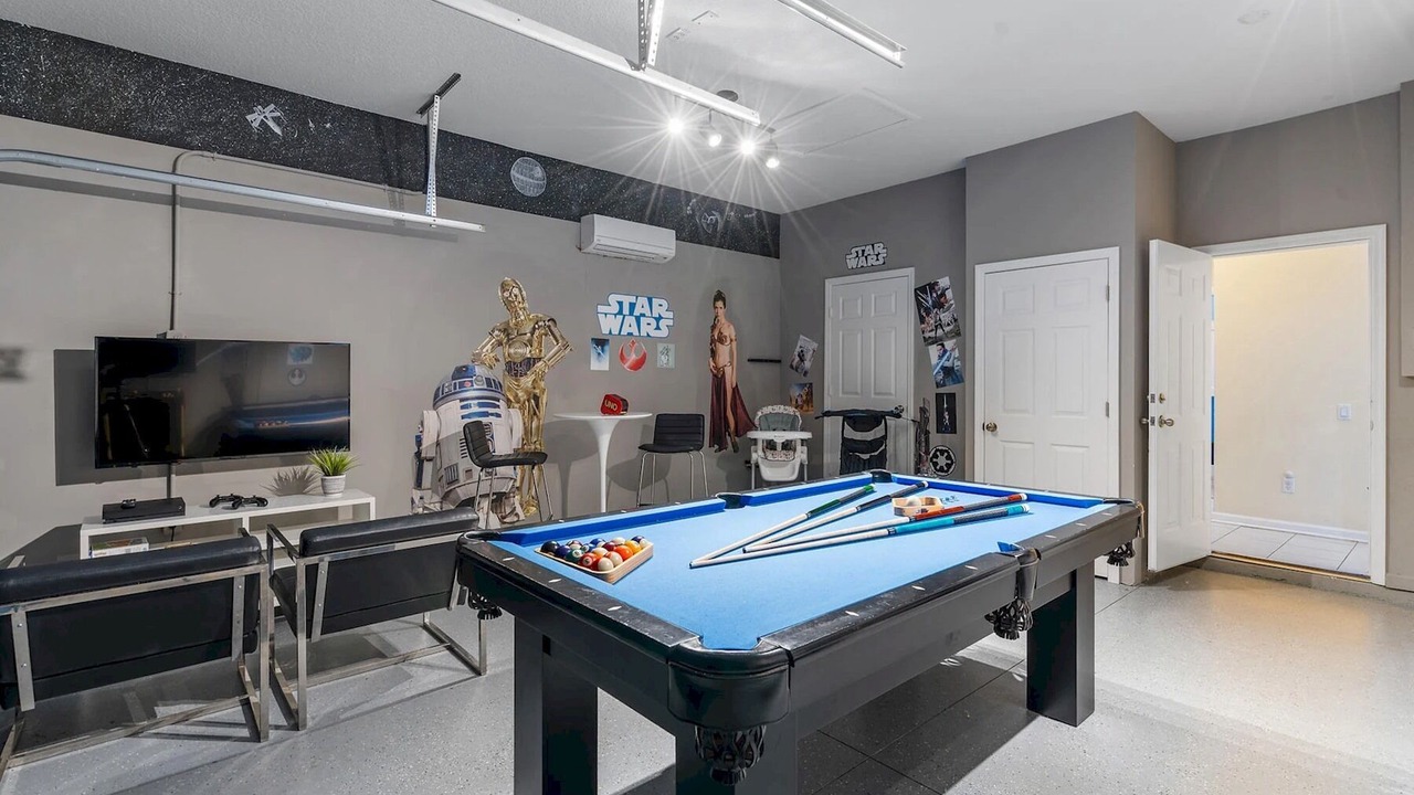 Photo of Bedroom in Bay Lake