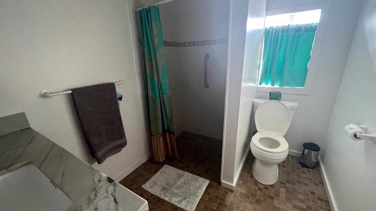 Photo of Bathroom in Kailua