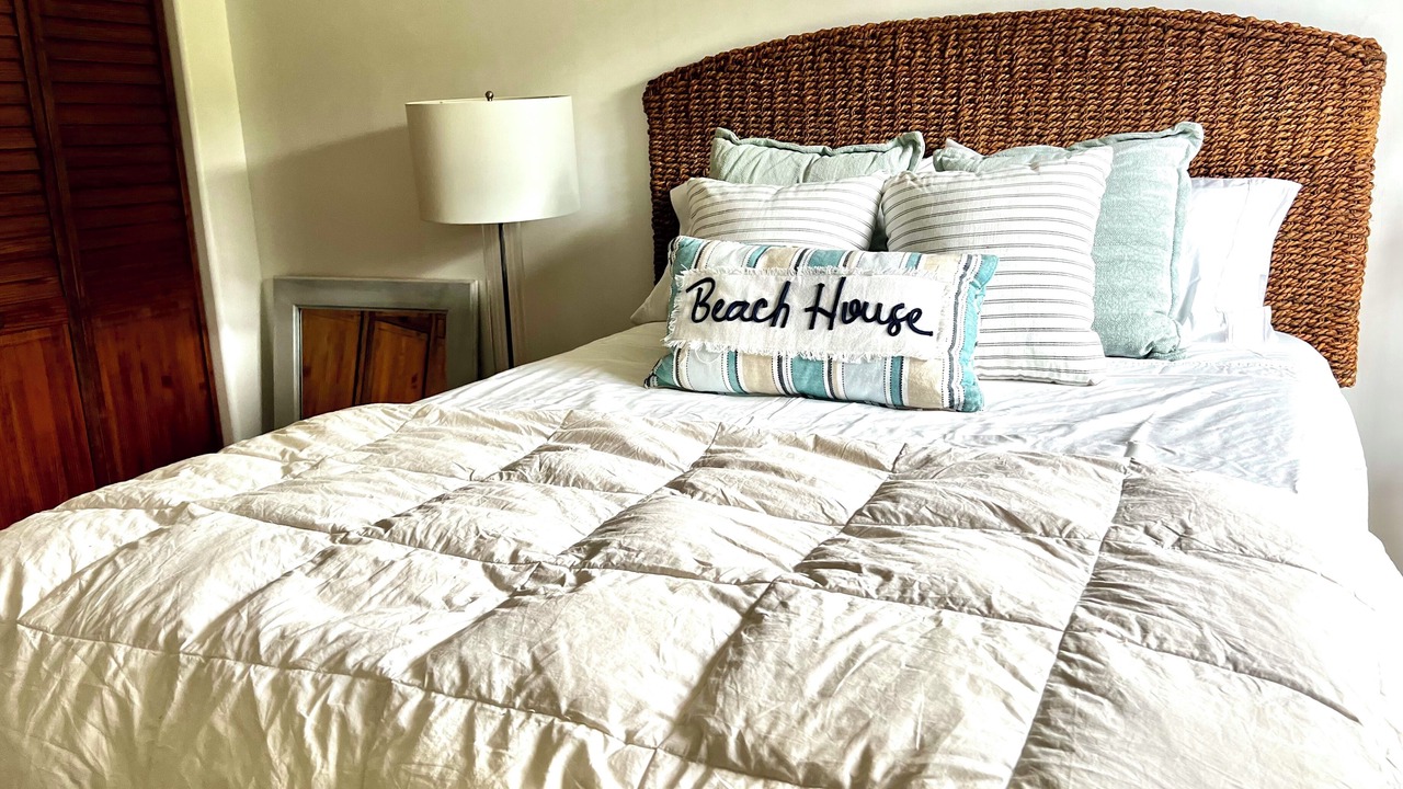 Photo of Bedroom in Keaau