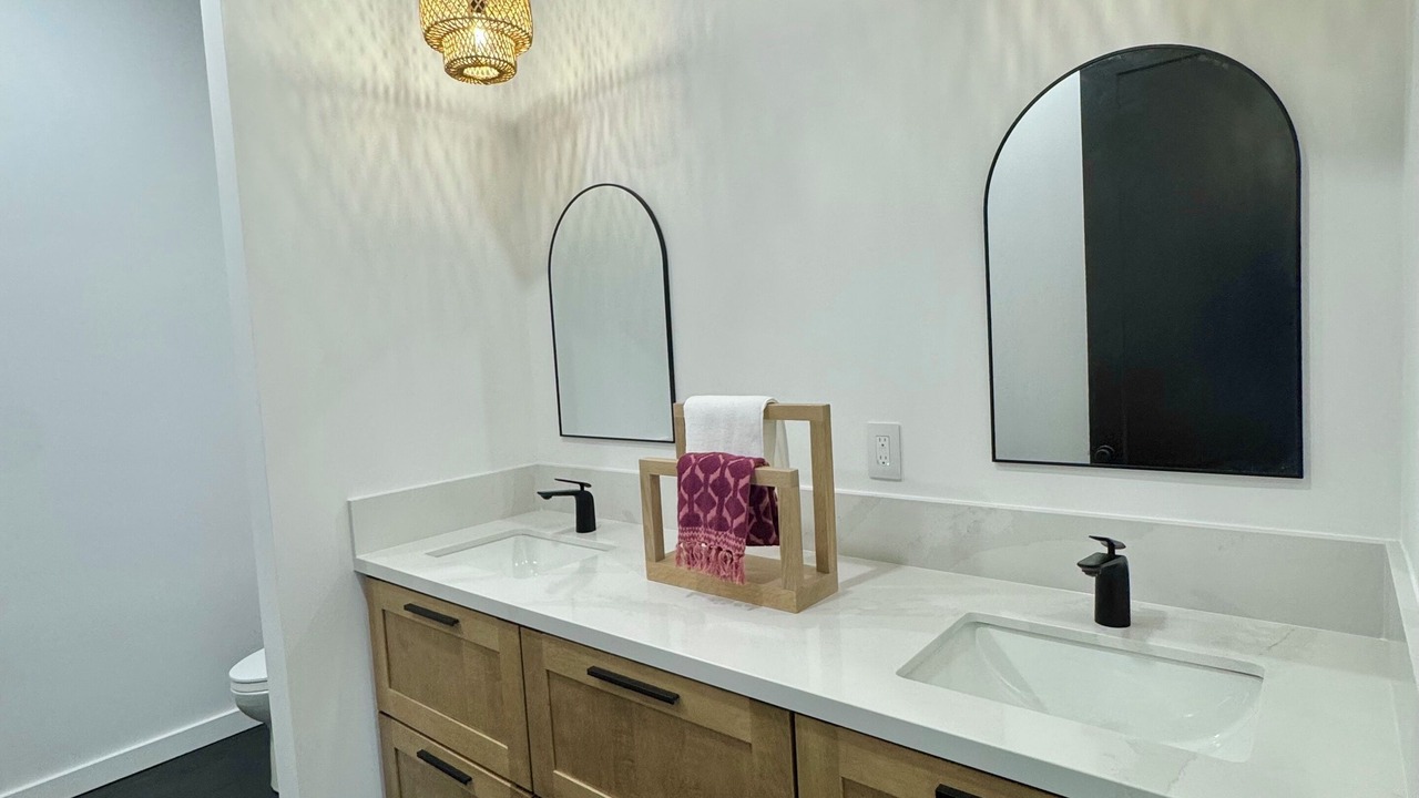 Photo of Bathroom in Kahuku