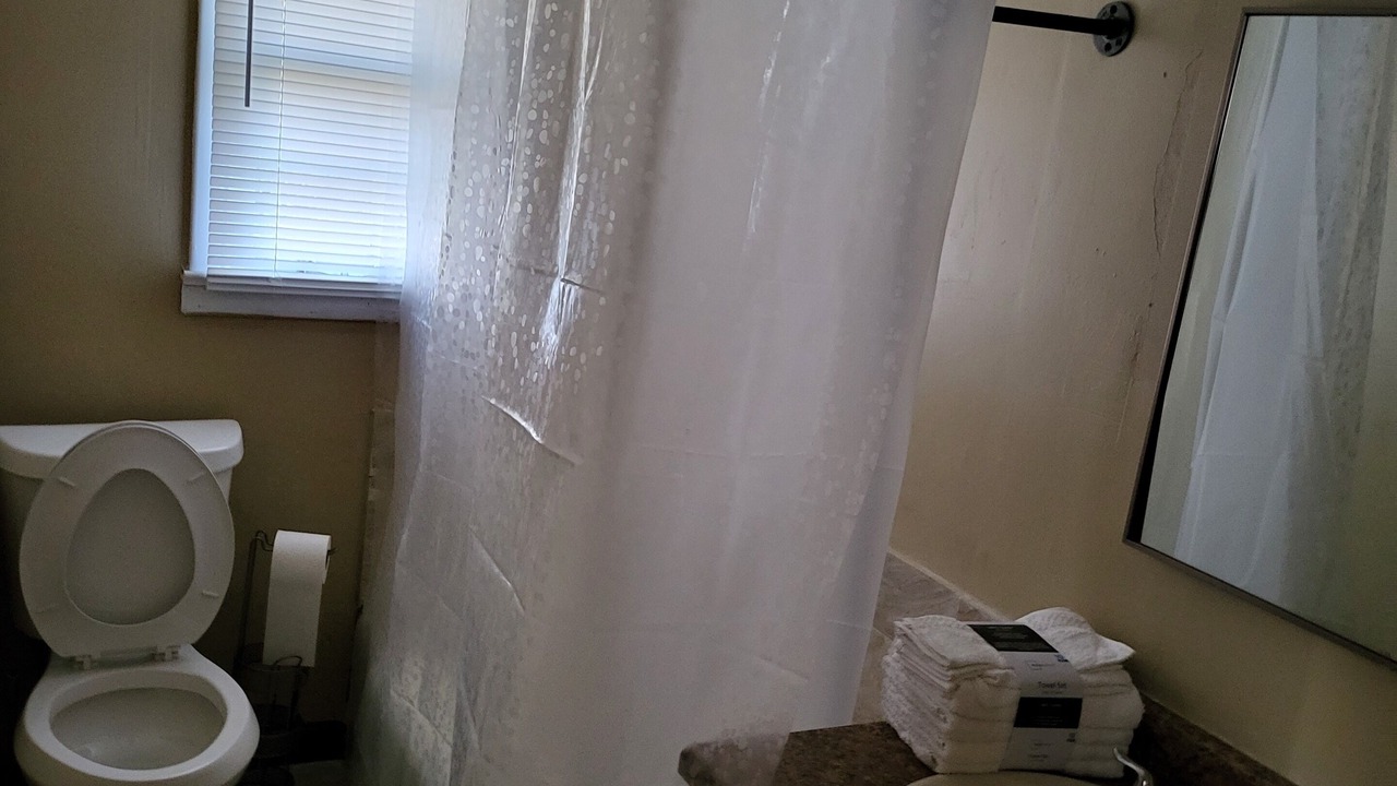 Photo of Bathroom in Clarkdale