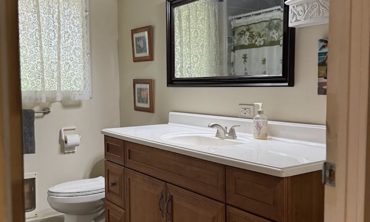 Photo of Bathroom in Lanikai