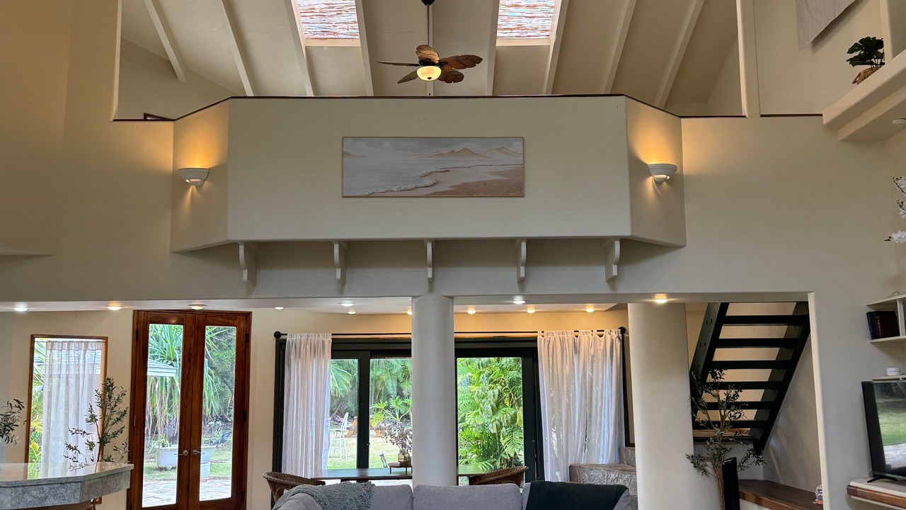 Photo of Livingroom in Lanikai