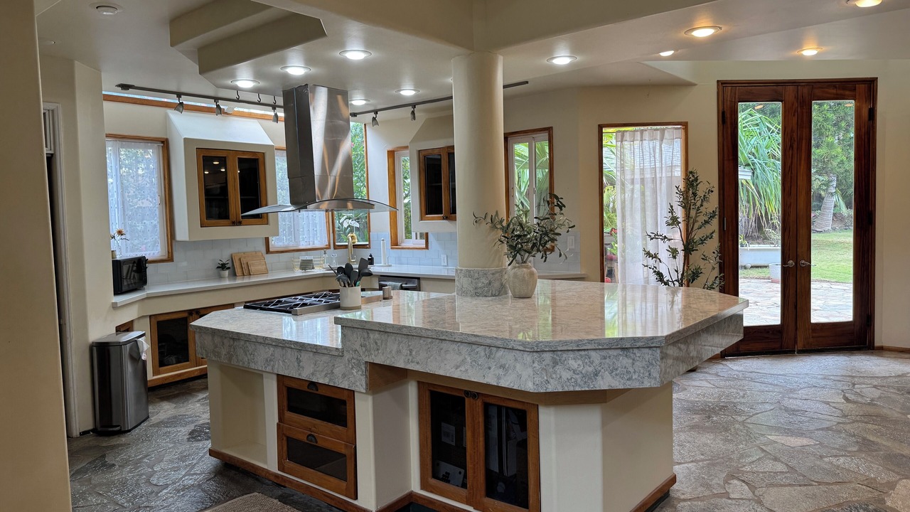 Photo of Kitchen in Lanikai