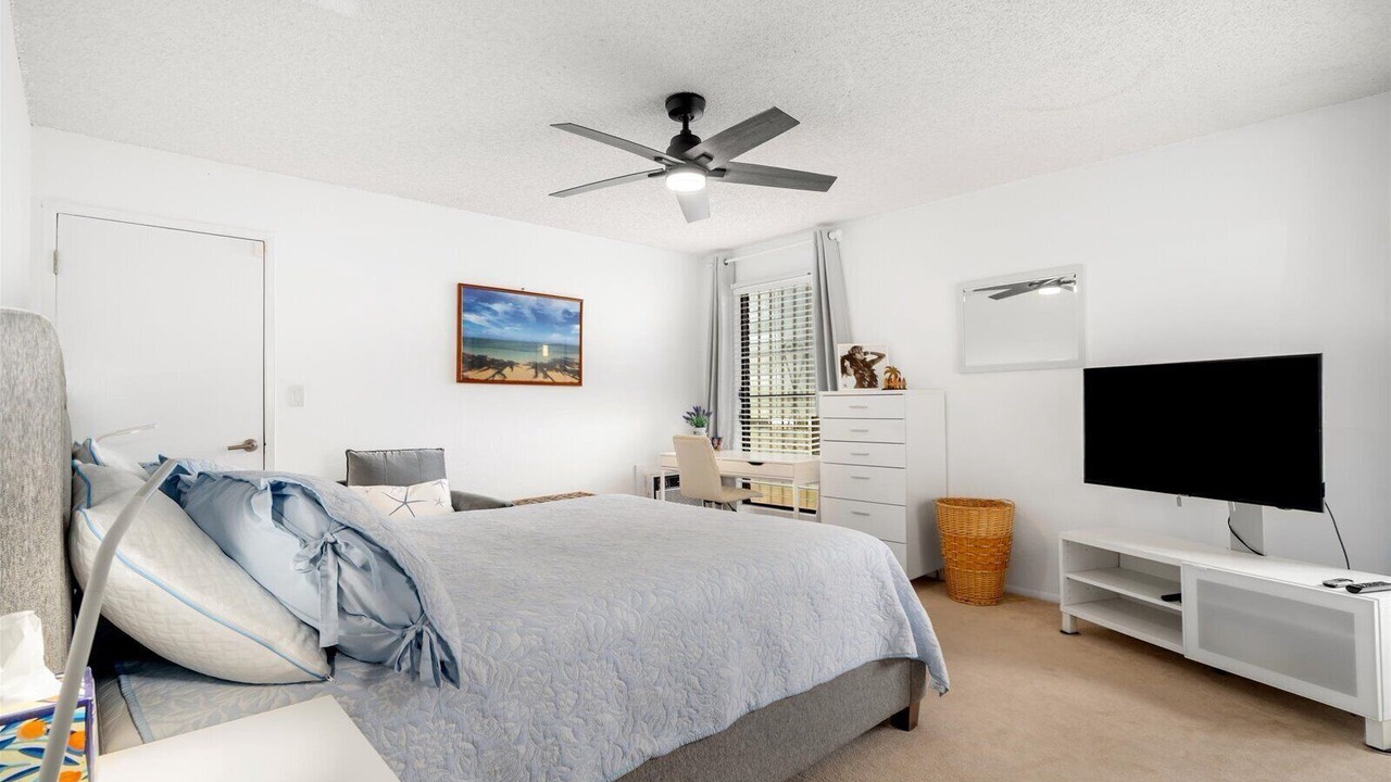 Photo of Bedroom in Hawaii Kai