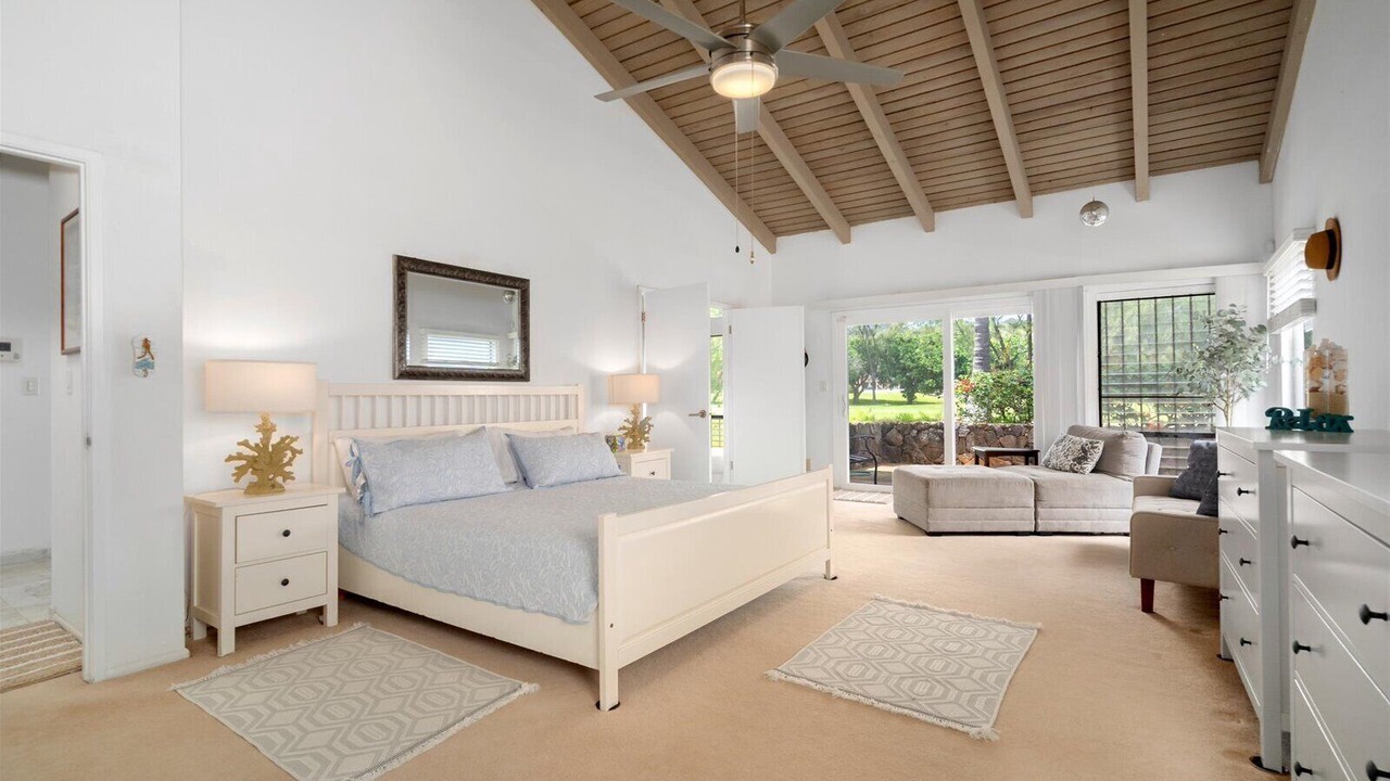 Photo of Bedroom in Hawaii Kai