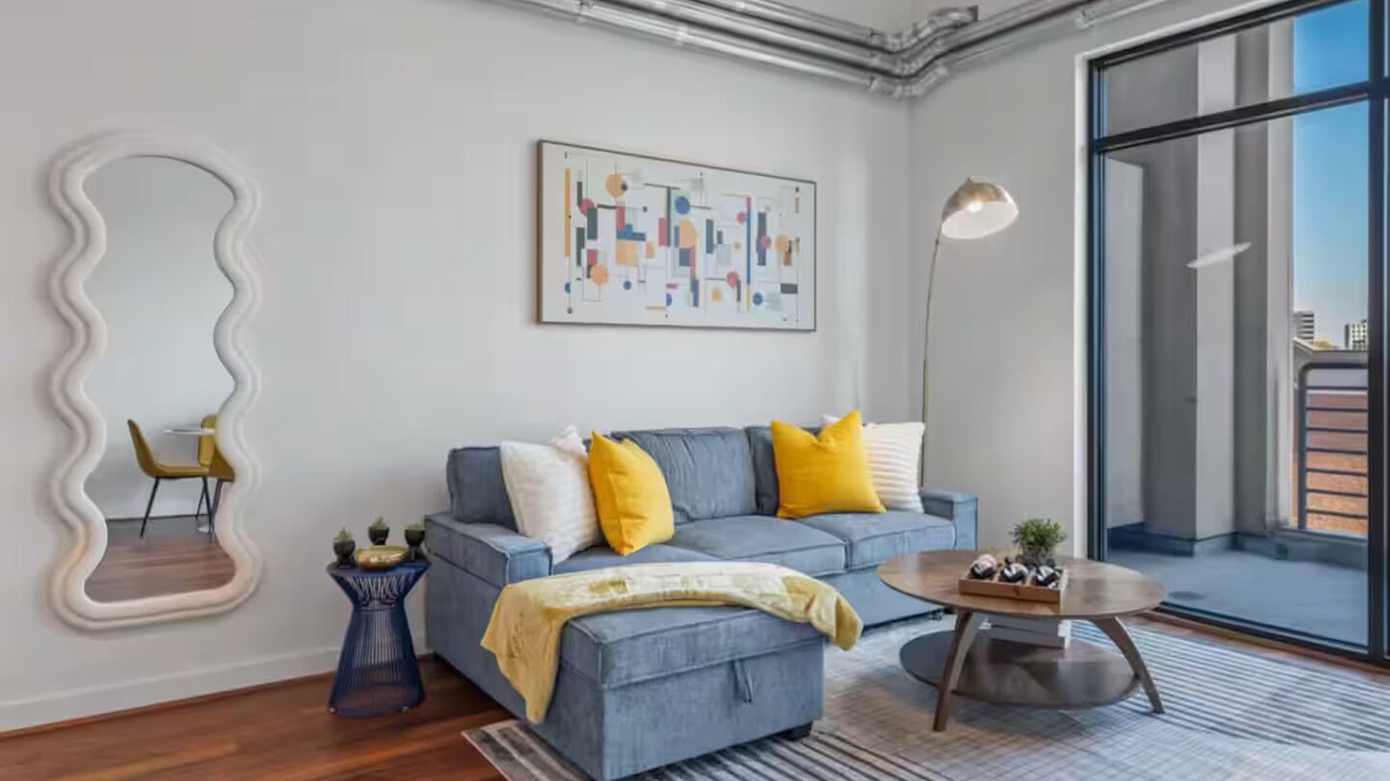Photo of Livingroom in Atlantic Station Area