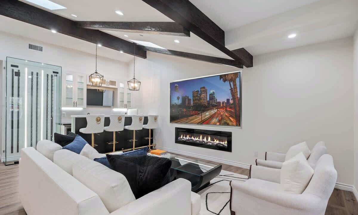 Photo of Livingroom in Magnolia Park