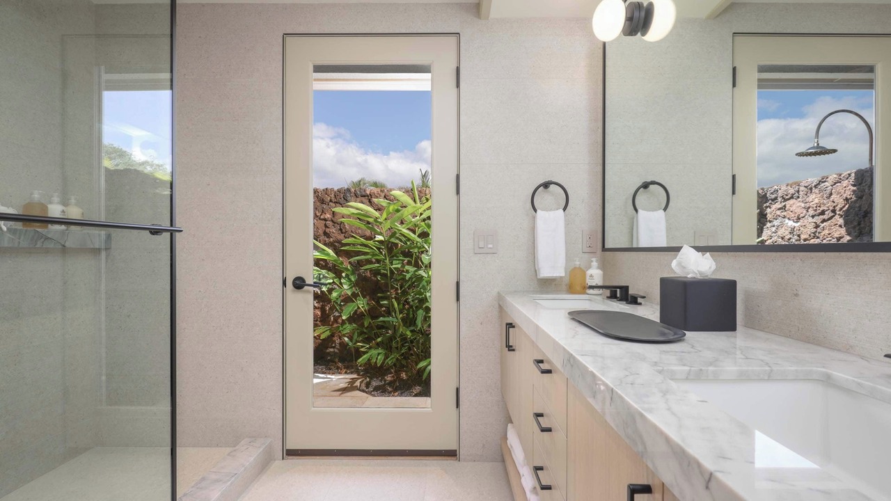 Photo of Bathroom in Kamuela