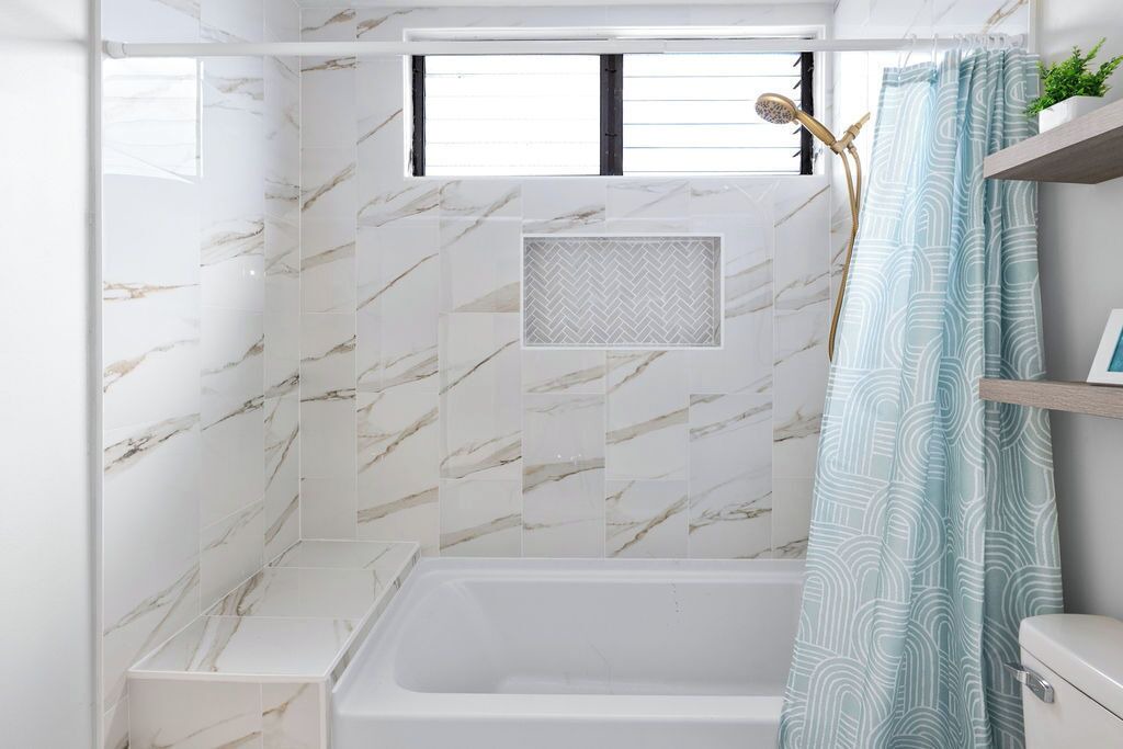 Photo of Bathroom in Historic Kailua Village