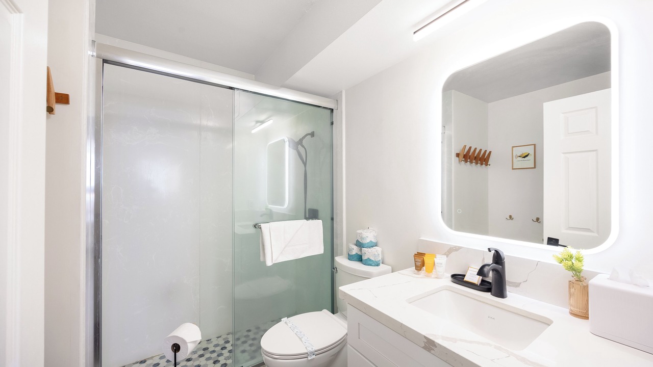 Photo of Bathroom in Waikiki
