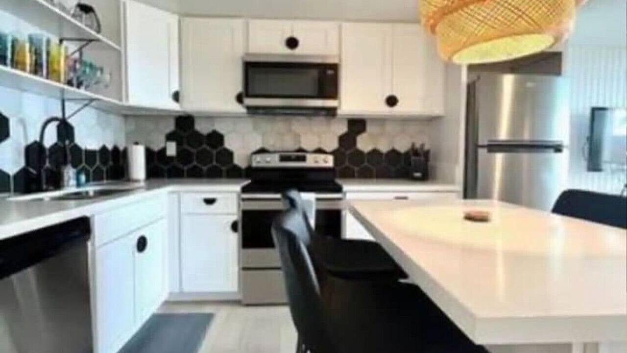 Photo of Kitchen in Punaluu