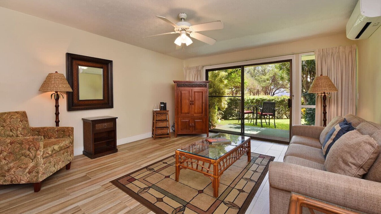 Photo of Livingroom in Maalaea
