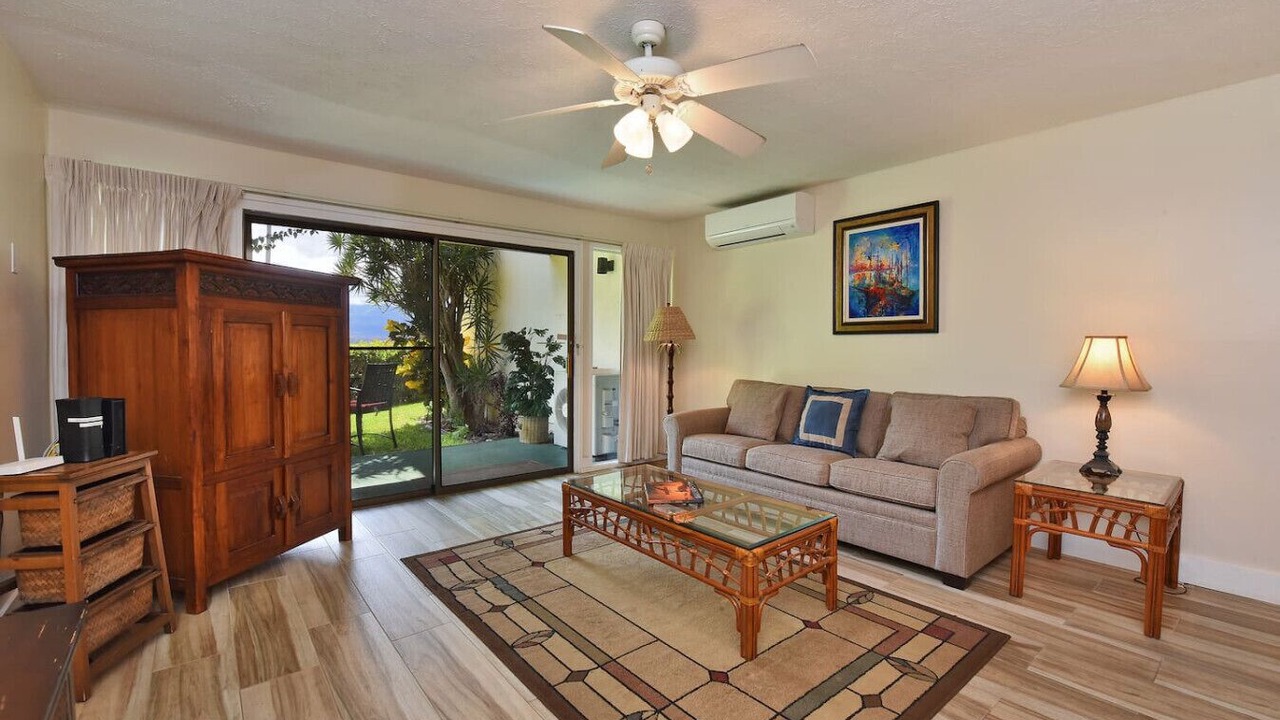 Photo of Livingroom in Maalaea