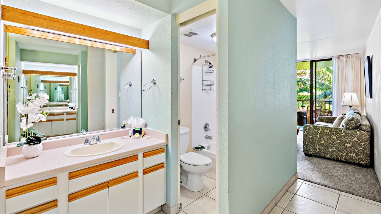 Photo of Bathroom in Honokowai