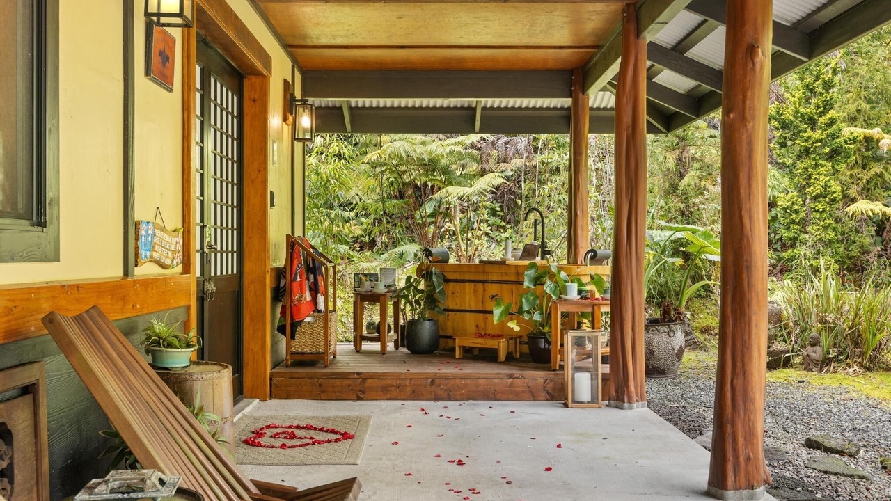 Photo of Patio Balcony in Volcano