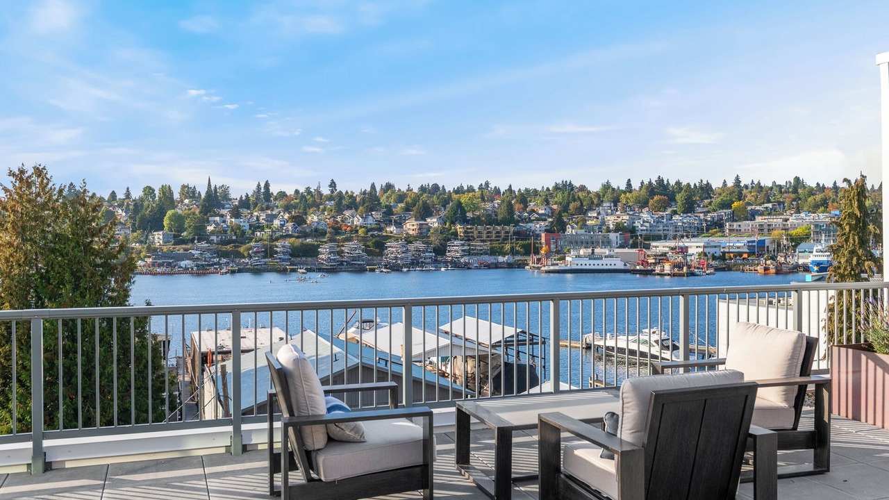 Photo of Outdoor in Eastlake