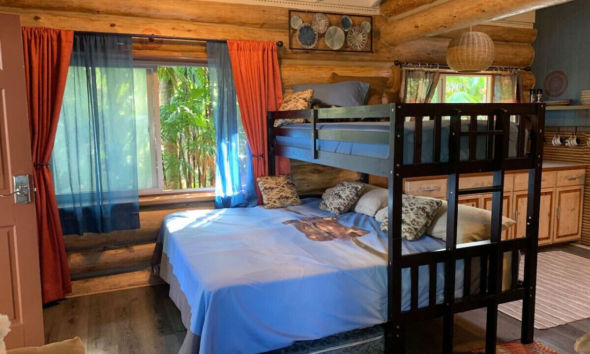 Photo of Bedroom in Kukuihaele