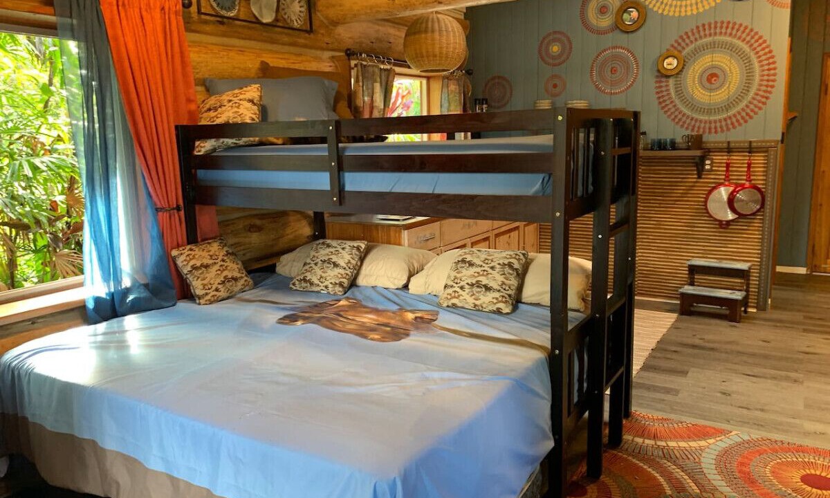 Photo of Bedroom in Kukuihaele