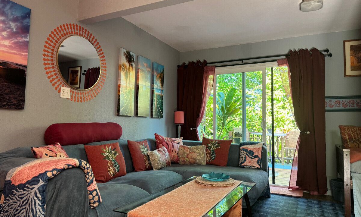 Photo of Livingroom in Kukuihaele
