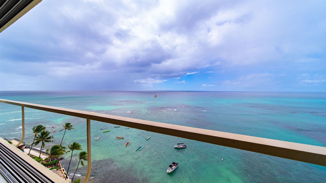 Photo of Patio Balcony in Diamond Head - Kapahulu - St. Louis