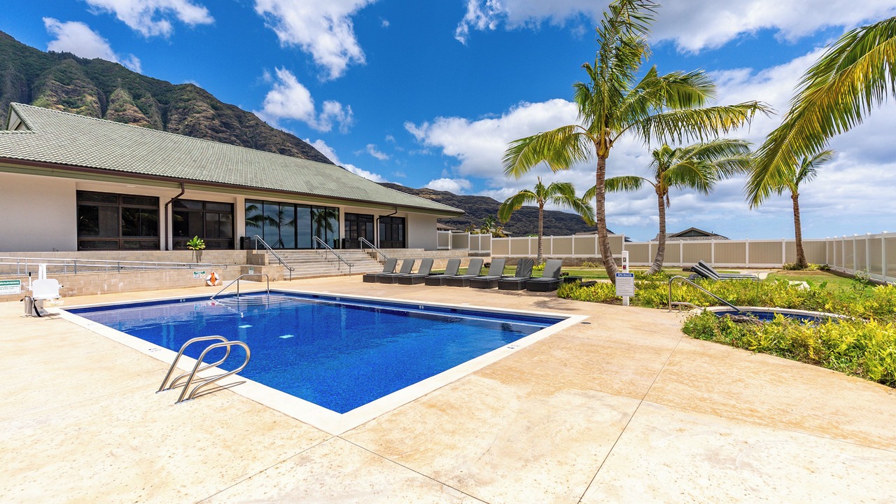 Photo of Outdoor in Makaha Valley