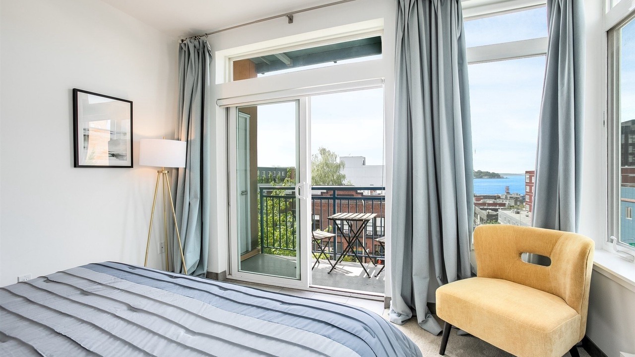Photo of Bedroom in Belltown