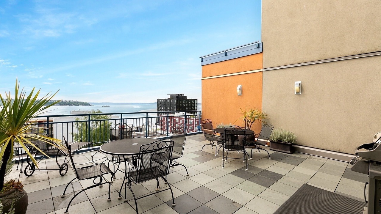 Photo of Outdoor in Belltown