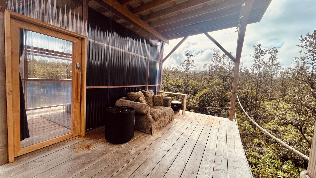 Photo of Patio Balcony in Fern Acres