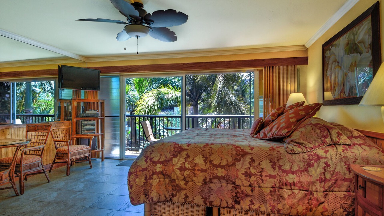Photo of Bedroom in Poipu