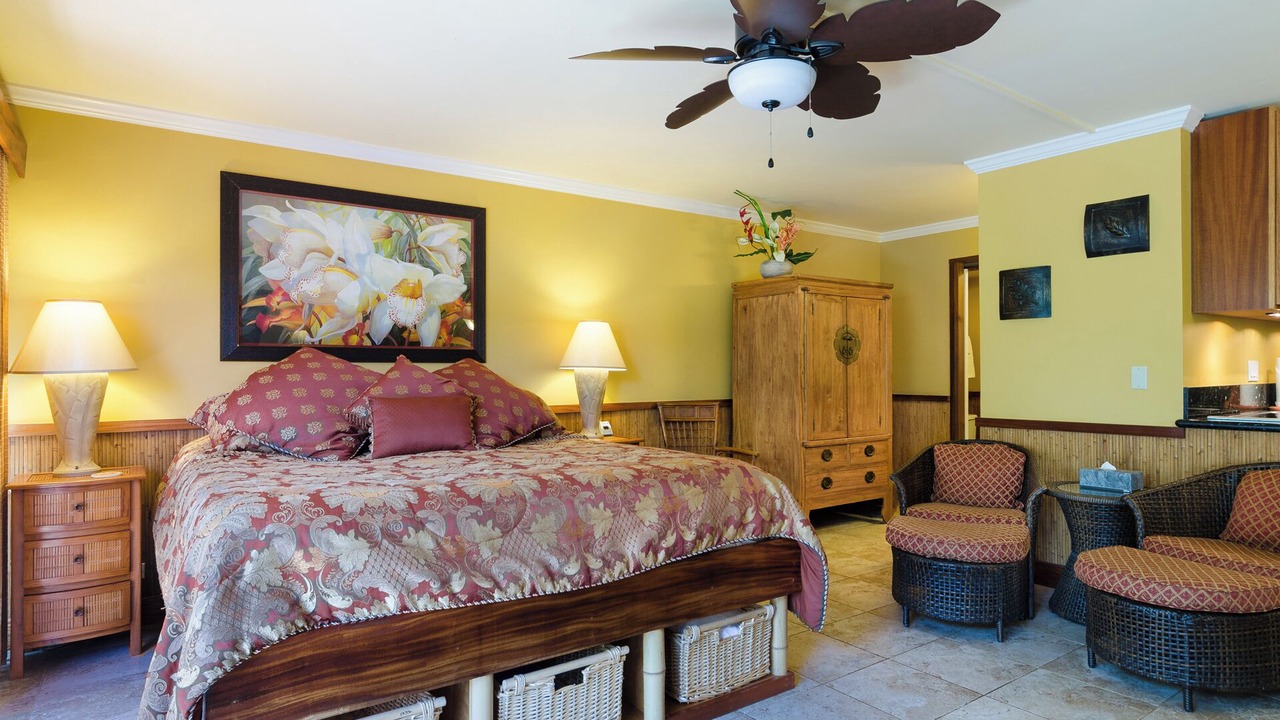 Photo of Bedroom in Poipu