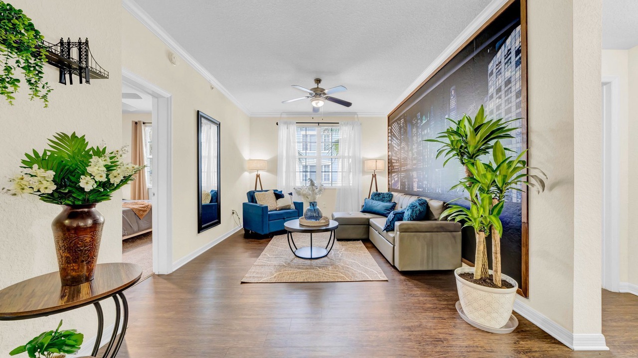 Photo of Livingroom in Westchase